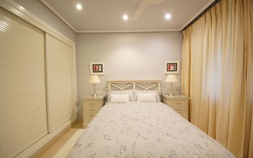 Property slide 16