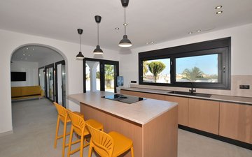 Property slide 18