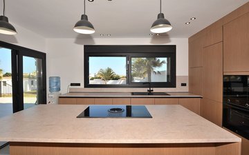Property slide 19