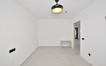 Property slide 25