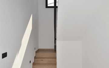 Property slide 31
