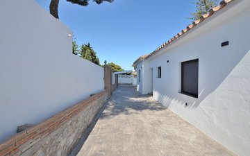 Property slide 47