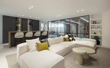 Property slide 18