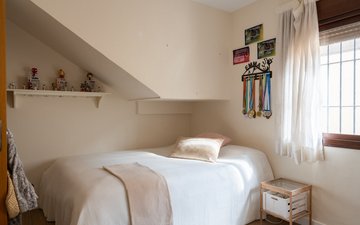 Property slide 23