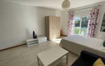 Property slide 20