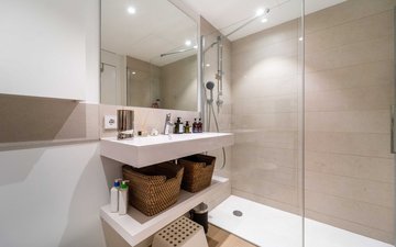 Property slide 31