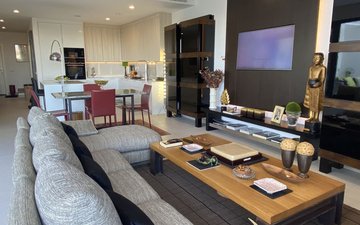 Property slide 16
