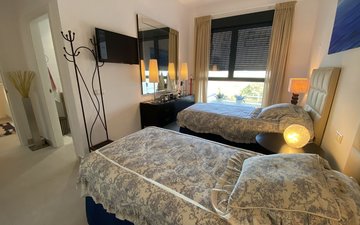 Property slide 32