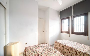 Property slide 15