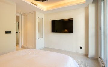 Property slide 16