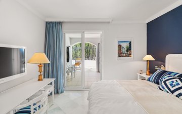 Property slide 30