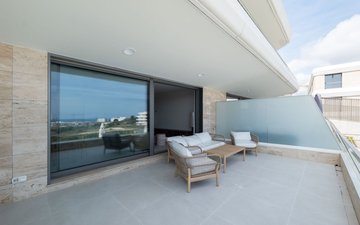 Property slide 19