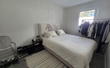 Property slide 28