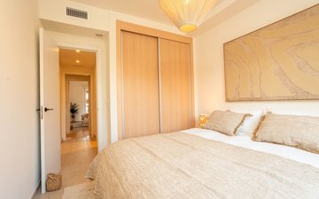 Property slide 16