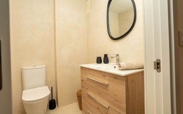 Property slide 18