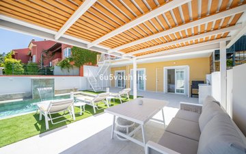 Property slide 40