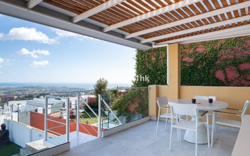 Property slide 42