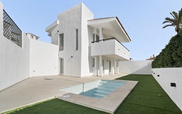 Property slide 16