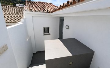 Property slide 22