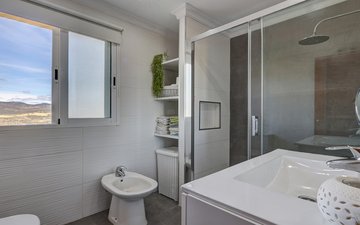Property slide 17