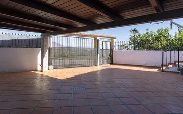 Property slide 33