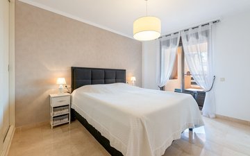 Property slide 21