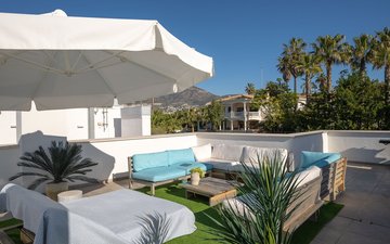 Property slide 25