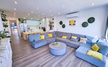 Property slide 23