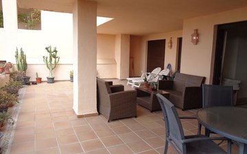 Property slide 32