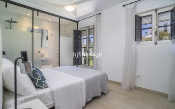 Property slide 10