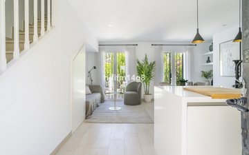 Property slide 19
