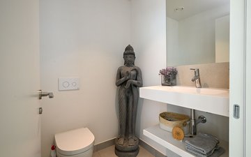 Property slide 19