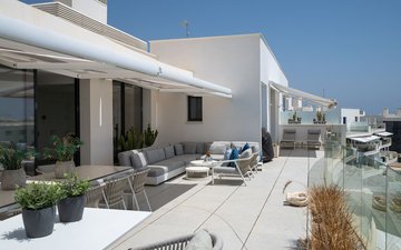 Property slide 38