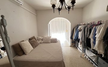 Property slide 8