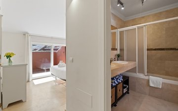 Property slide 18