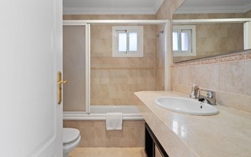 Property slide 21