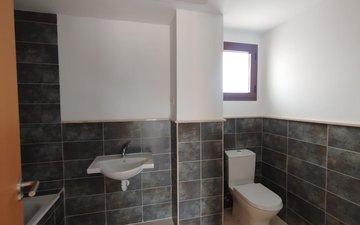 Property slide 20