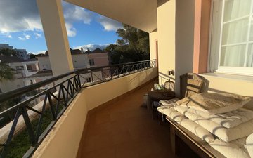 Property slide 21