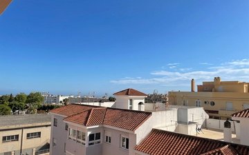 Property slide 25