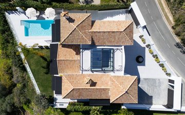Property slide 20