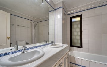 Property slide 16
