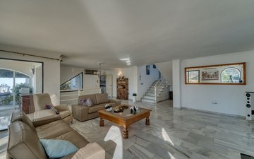 Property slide 4