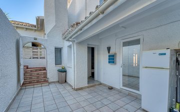 Property slide 42