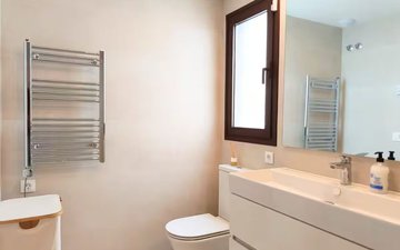Property slide 20