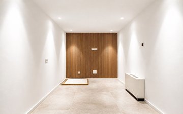 Property slide 36