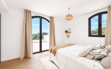 Property slide 43
