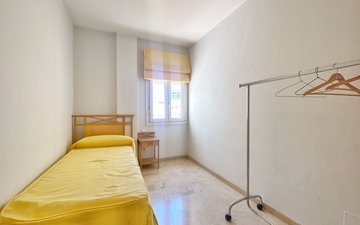Property slide 14