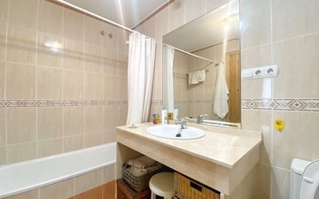 Property slide 17
