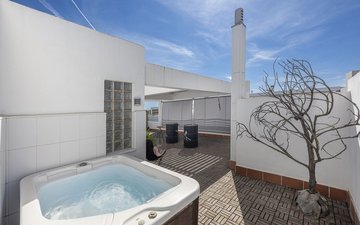 Property slide 21