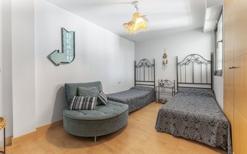 Property slide 31